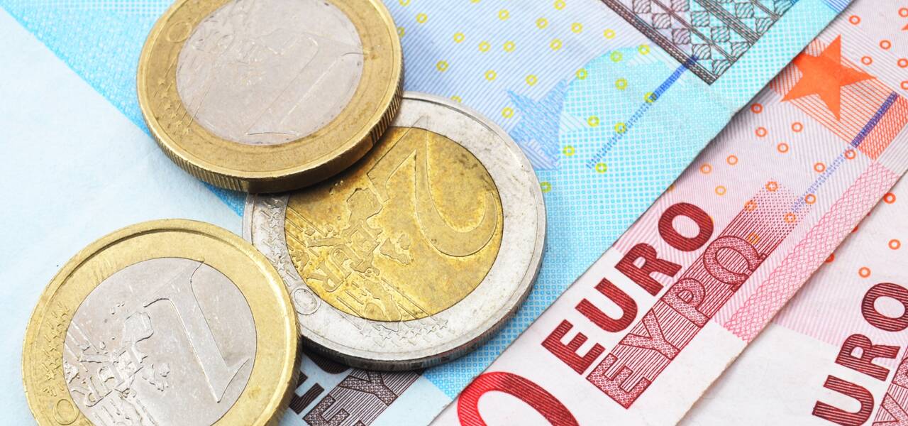 EUR/USD: 'Triple Top' led to decline