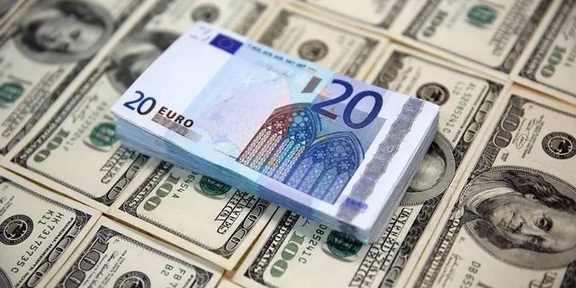 Between Inflation, Rate Hikes, and War: What's Next for EUR/USD?