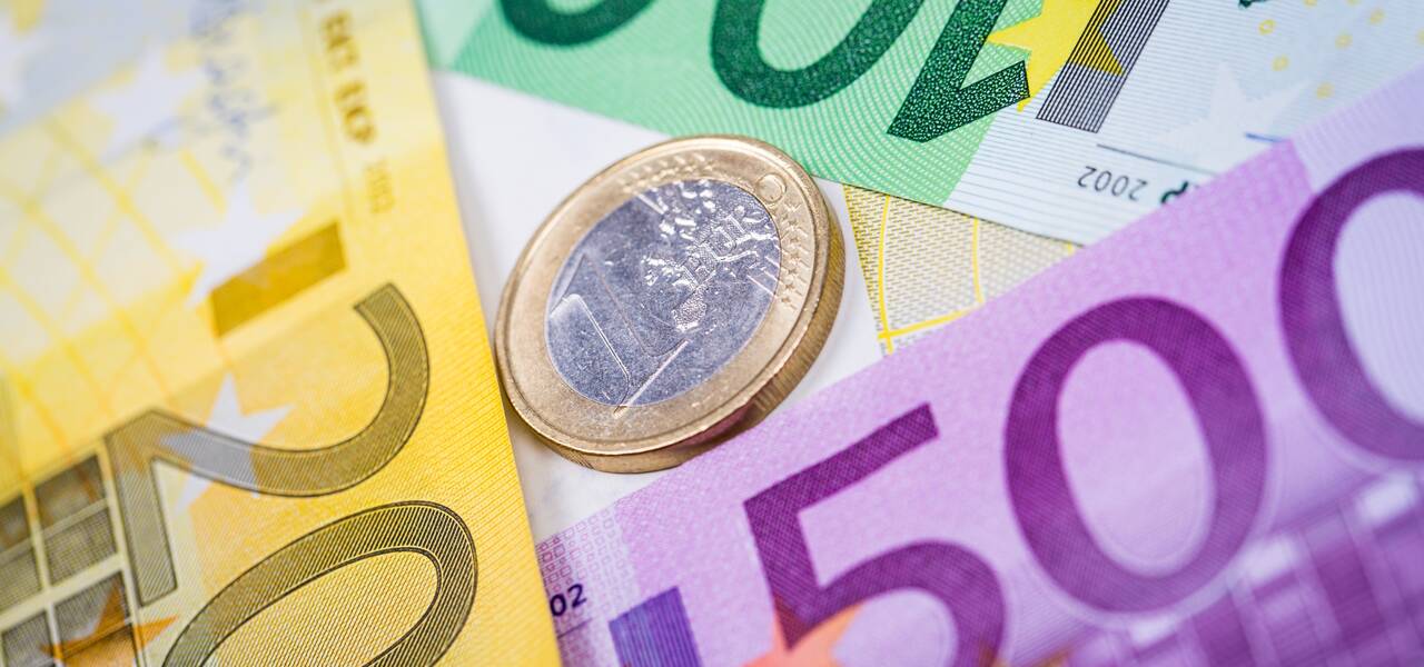 EUR/USD: market to test 34 Moving Average