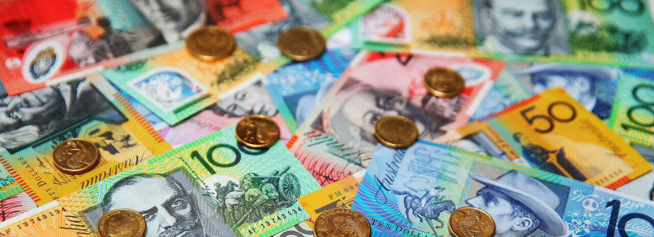 AUD/USD: aussie entered into Cloud 