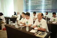 Sharing trading forex and gold in Medan City