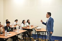 Sharing Experience on Trading Forex and Gold in Palangkaraya